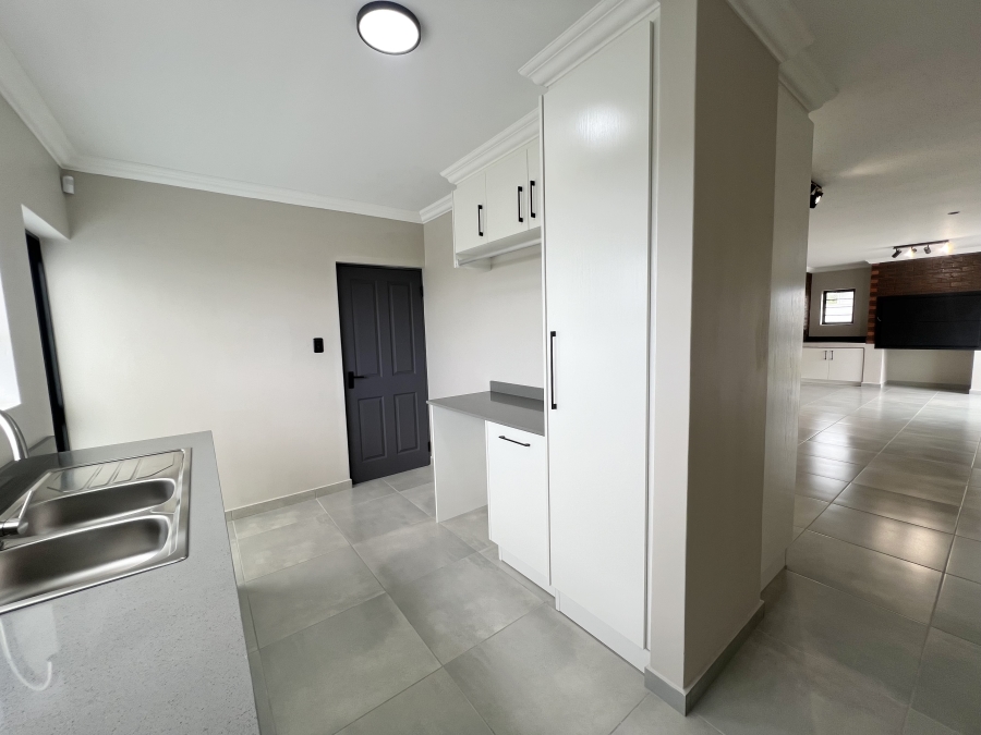 3 Bedroom Property for Sale in Fountains Estate Eastern Cape